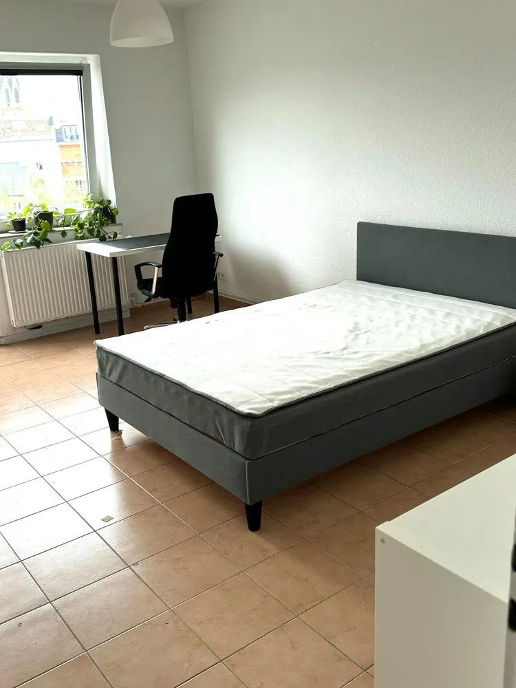 WG-Zimmer mit 15 m² in Düsseldorf – Bild 6