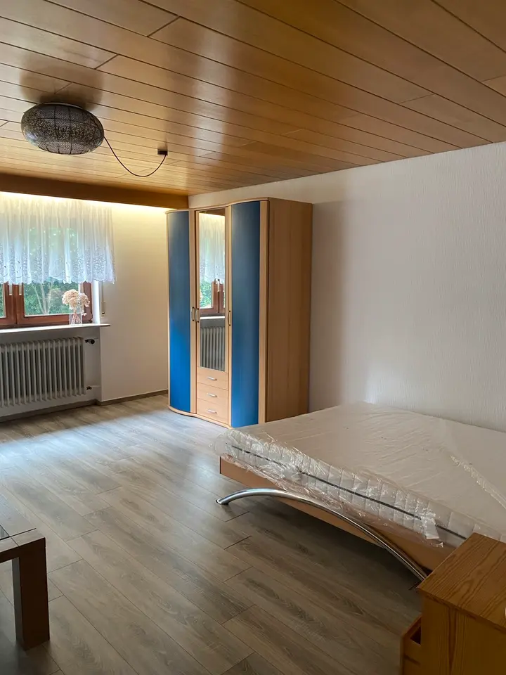 WG-Zimmer mit 100 m² in Tuttlingen – Bild 2