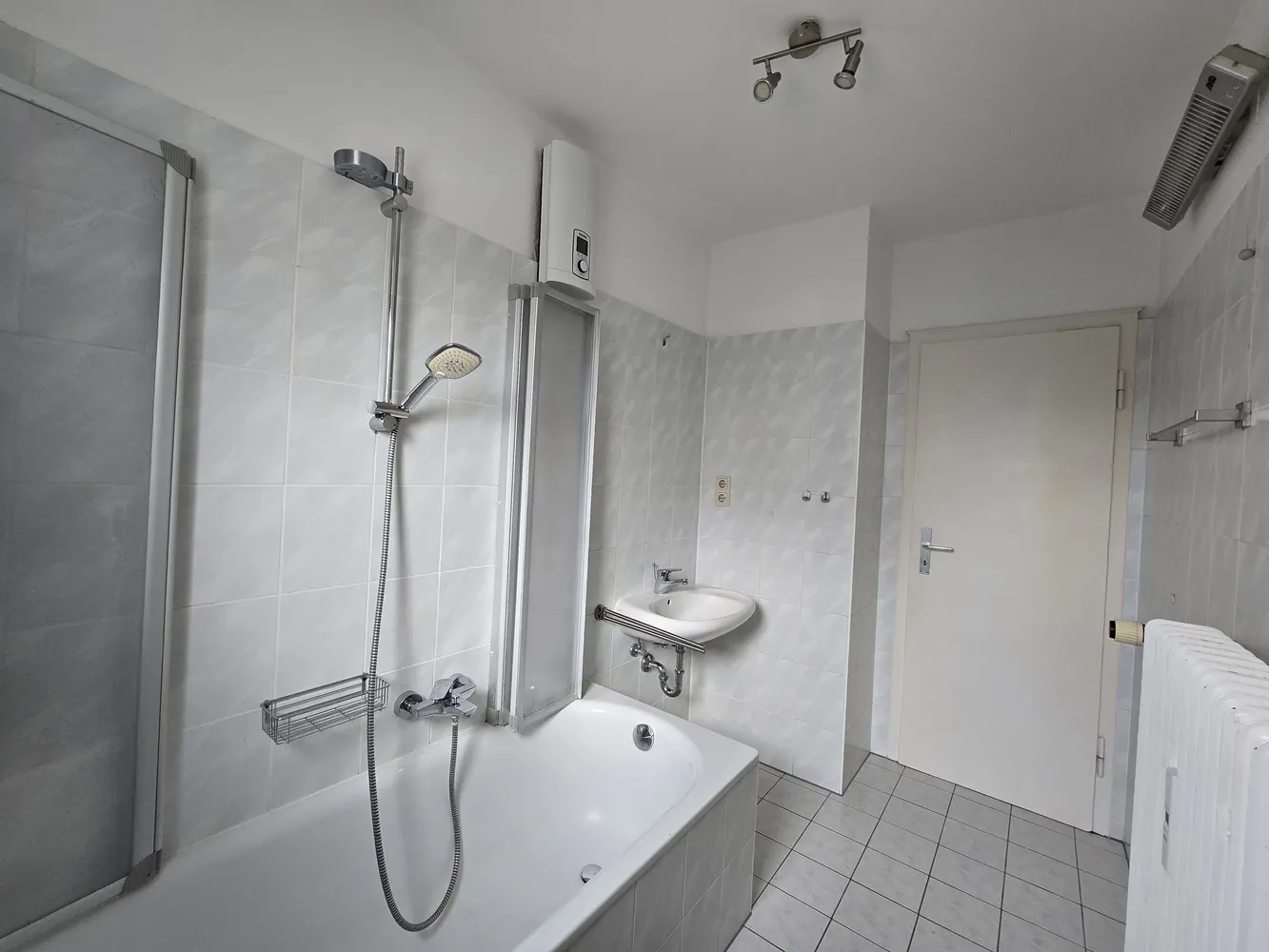 3 Zimmer Wohnung mit 66 m² in Augsburg – Bild 2