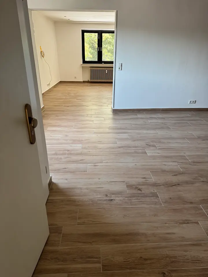 3 Zimmer Wohnung mit 110 m² in Wuppertal – Bild 1