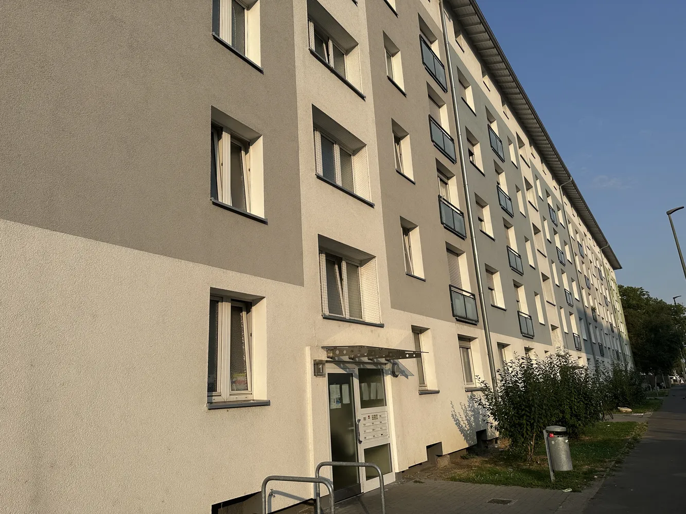 2 room apartment with 45 m² in Ludwigshafen am Rhein – Photo 1