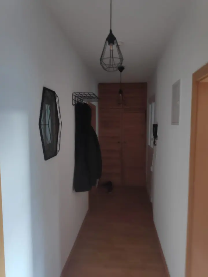 4 Zimmer Wohnung mit 100 m² in Wuppertal – Bild 2