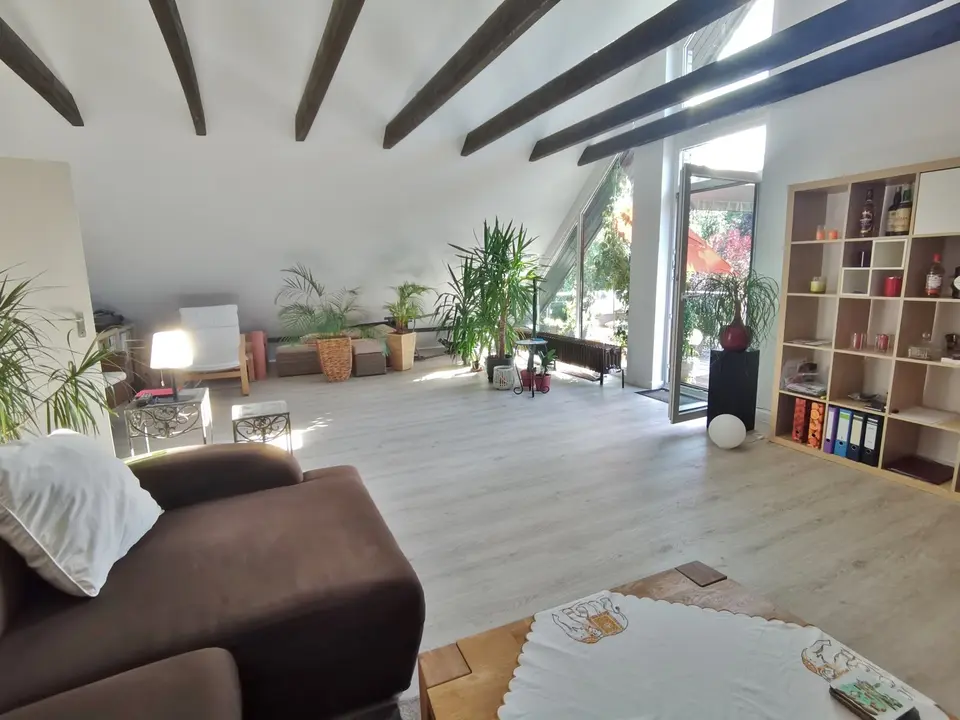 2 Zimmer Wohnung mit 115 m² in Bremen – Bild 1