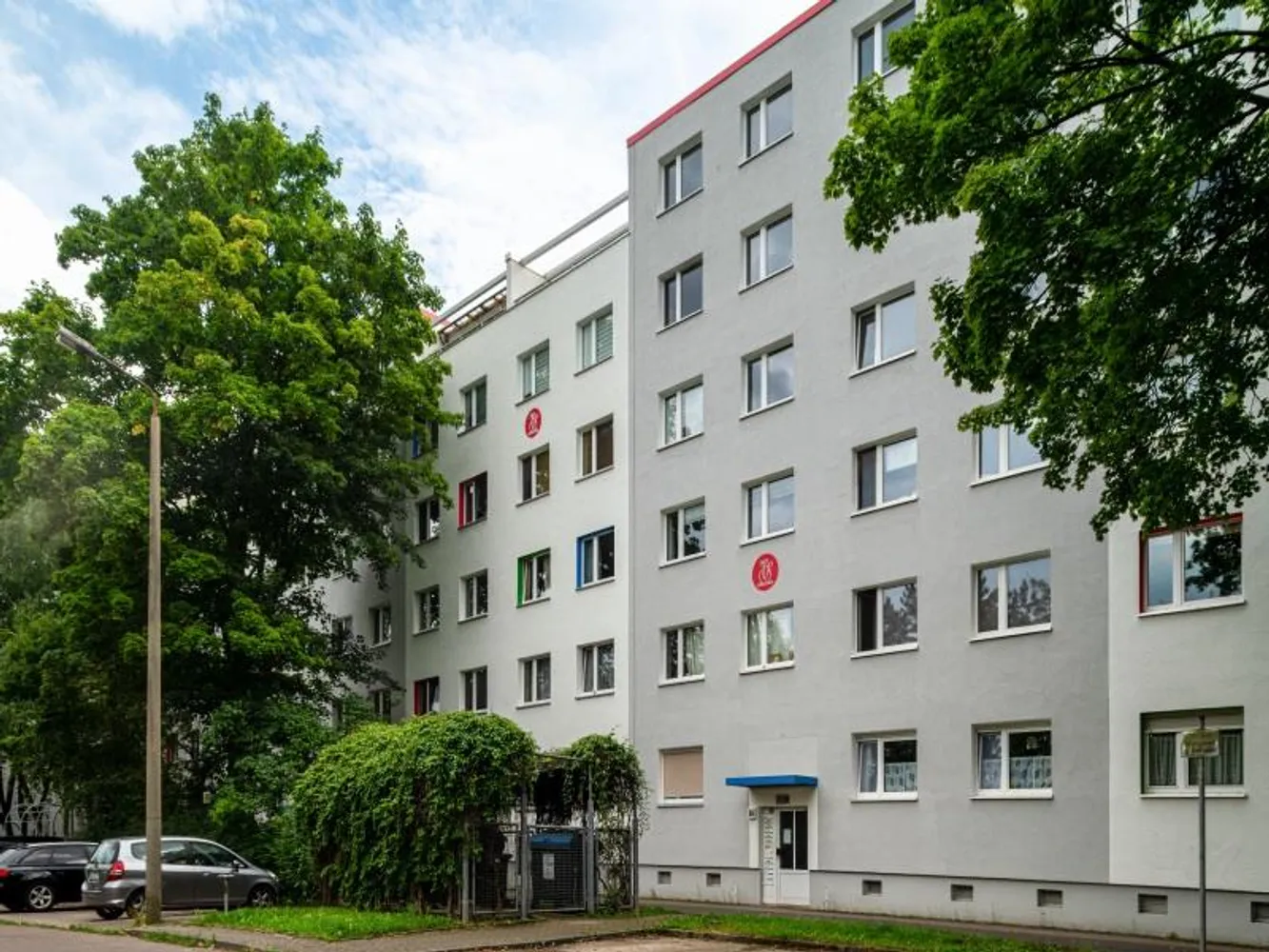 1 Zimmer Wohnung mit 29 m² in Halle (Saale) – Bild 1