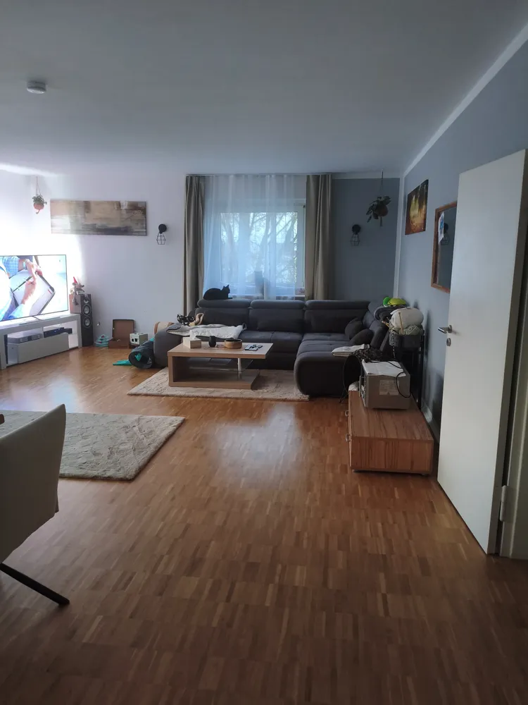 4 Zimmer Wohnung mit 134 m² in Wiesbaden – Bild 2