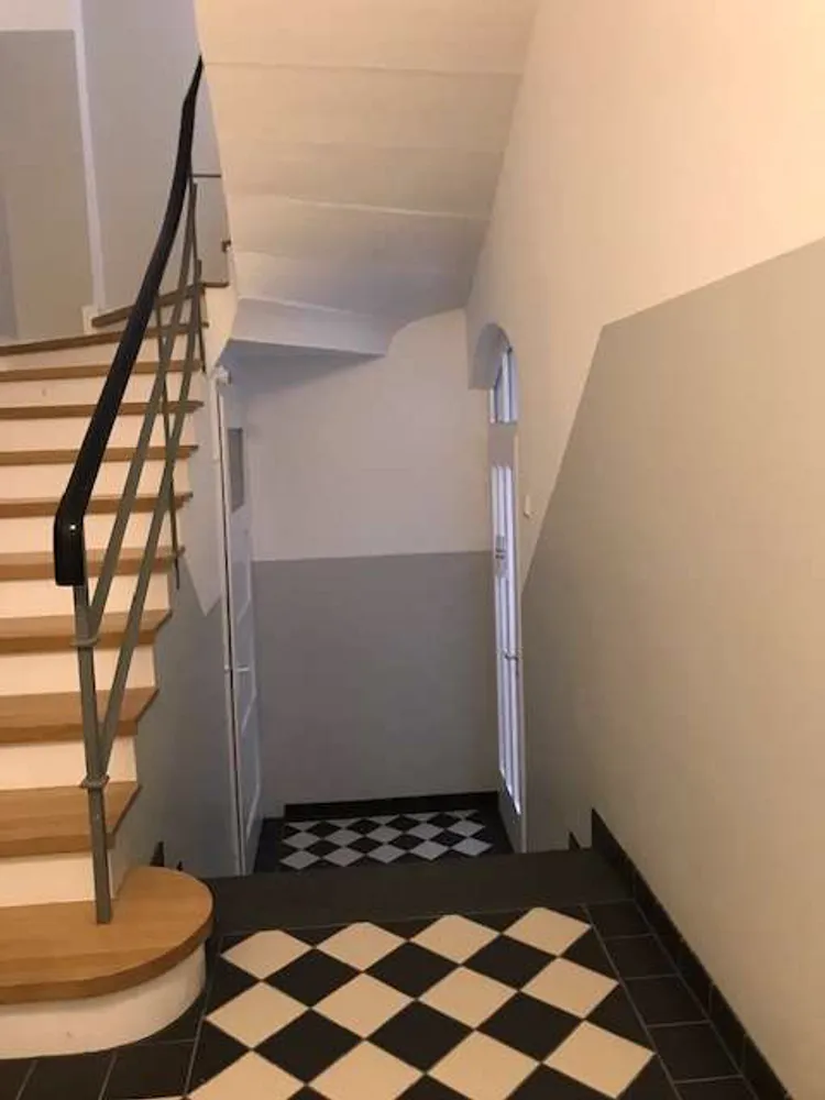 2 Zimmer Wohnung mit 70 m² in Mannheim – Bild 2