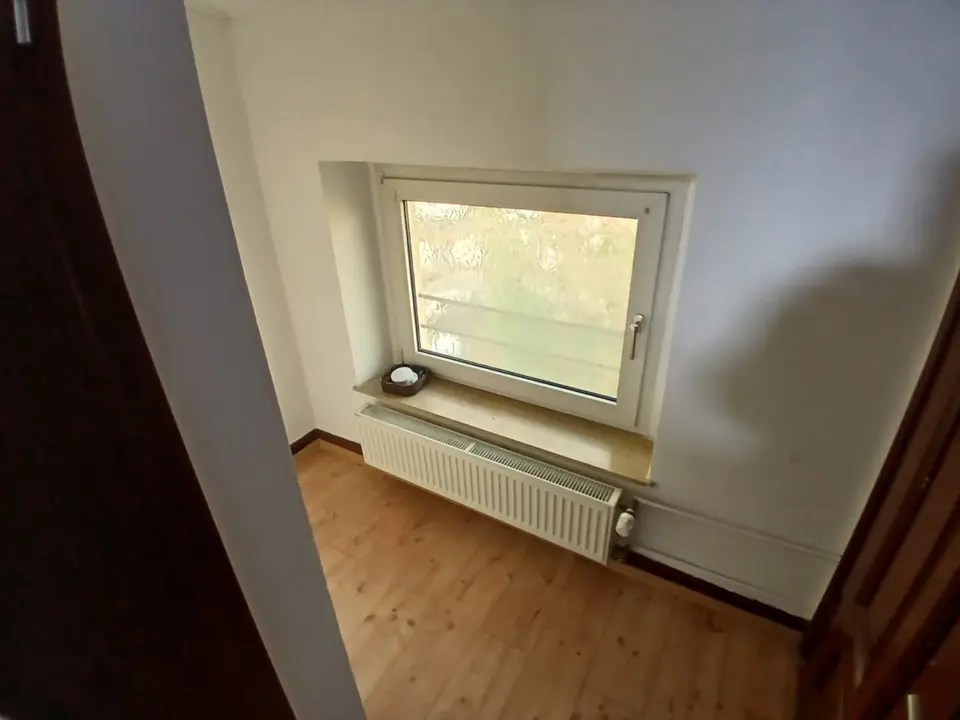 2 Zimmer Wohnung mit 75 m² in Wuppertal – Bild 3