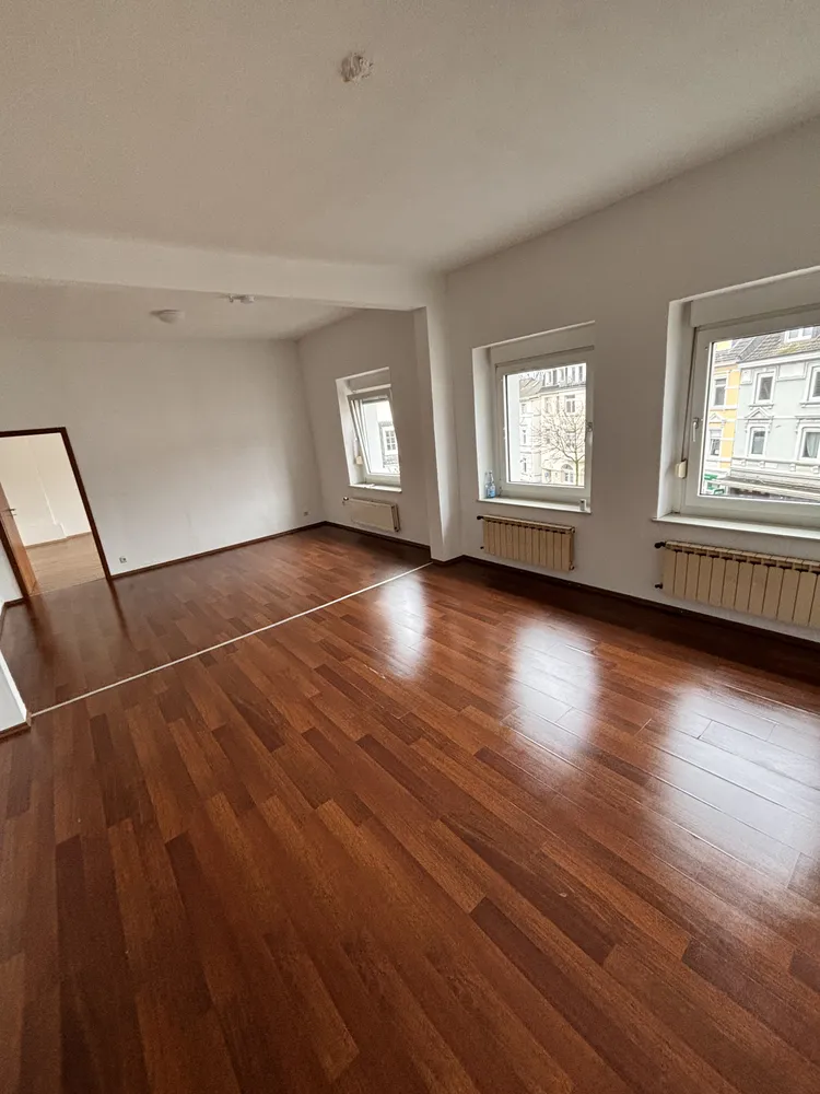 3 Zimmer Wohnung mit 90 m² in Wuppertal – Bild 1