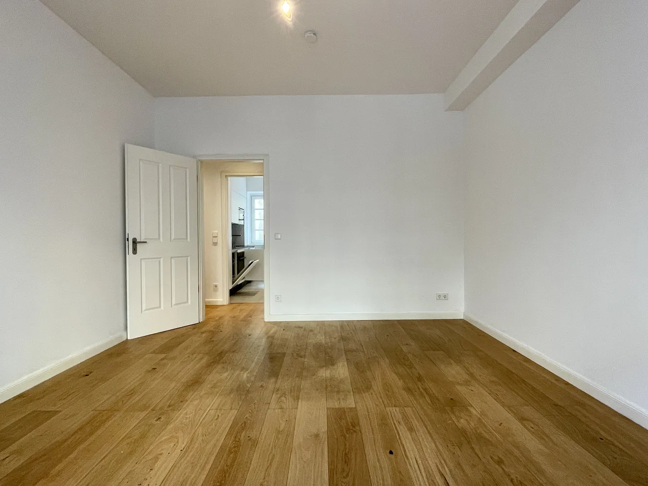 2 Zimmer Wohnung mit 55 m² in Berlin – Bild 7