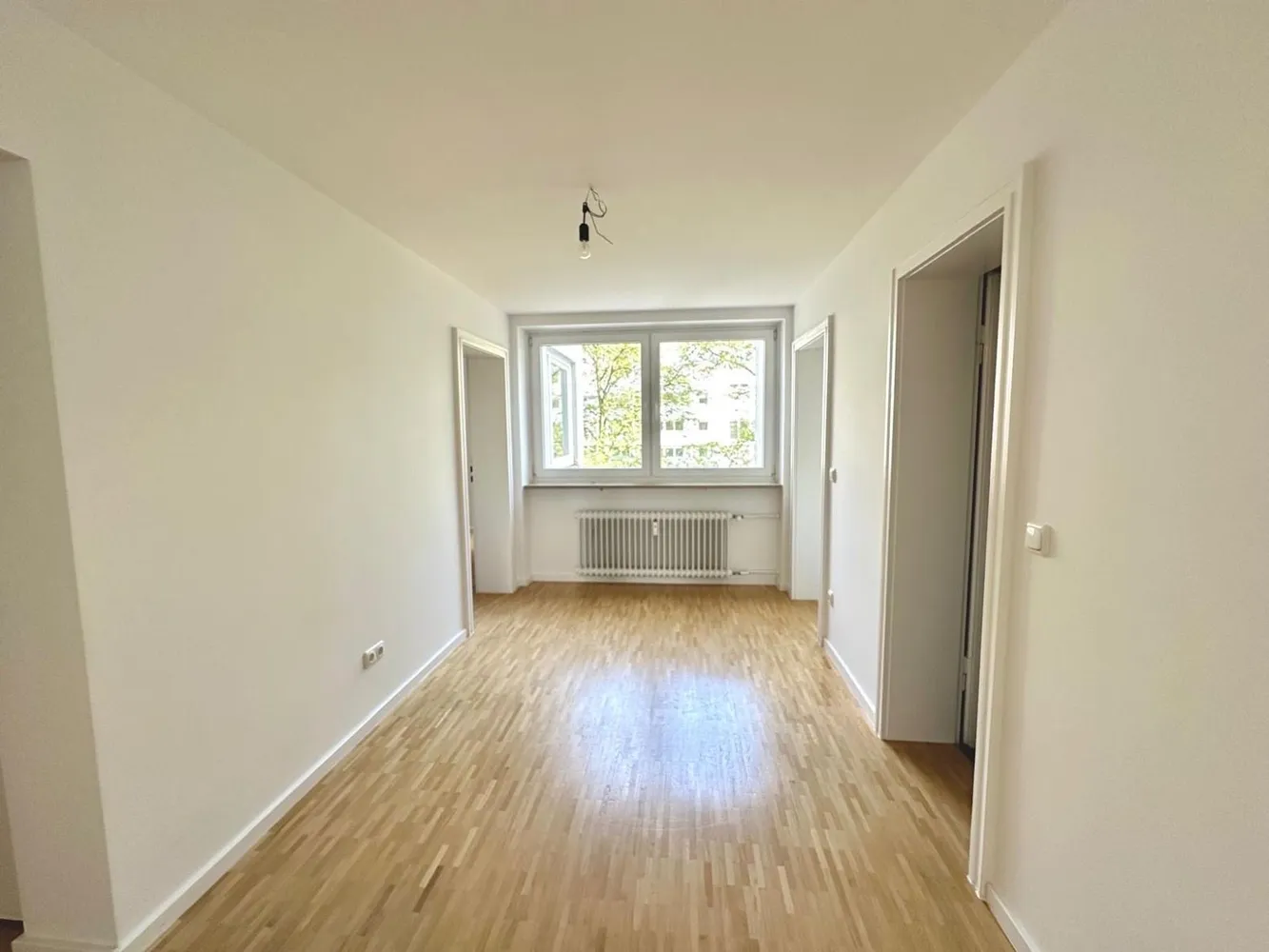4 Zimmer Wohnung mit 91 m² in München – Bild 1
