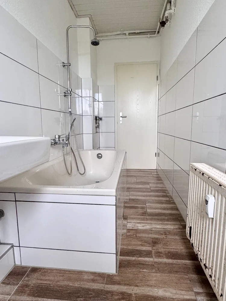 5 Zimmer Wohnung mit 111 m² in Chemnitz – Bild 7