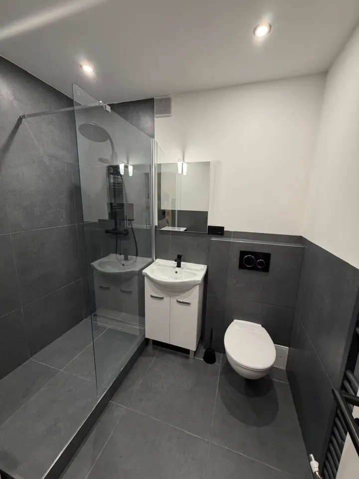 4 Zimmer Wohnung mit 13 m² in München – Bild 8