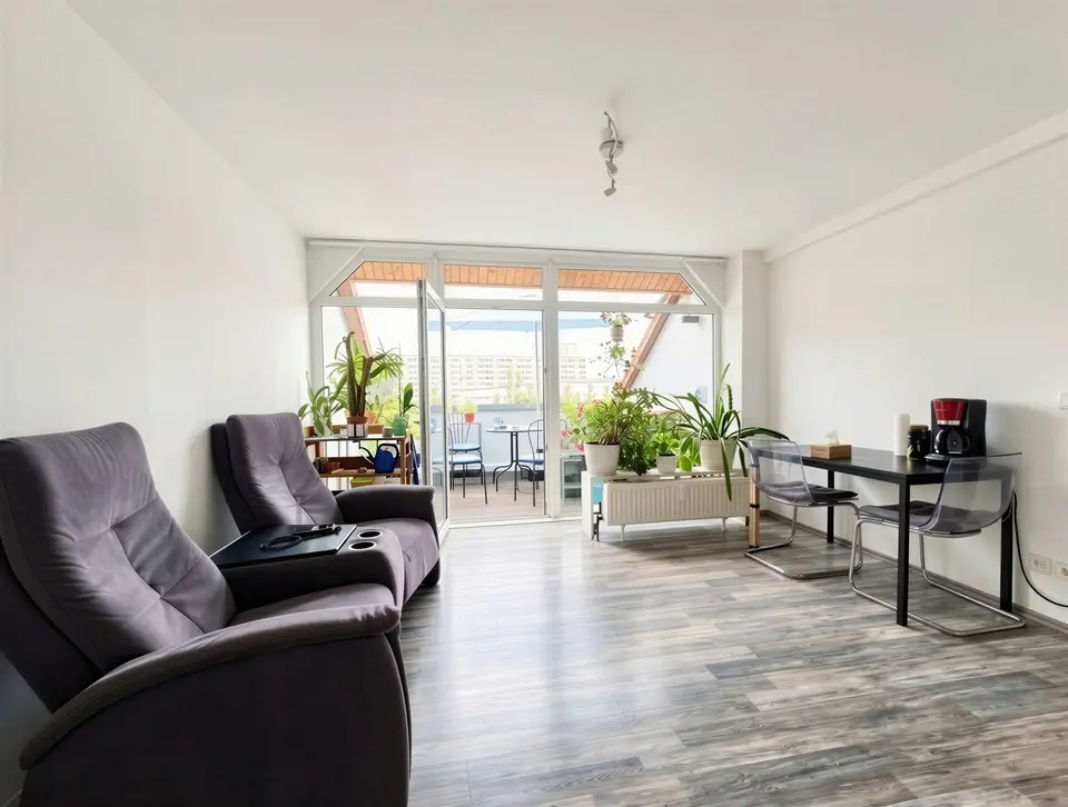 3 Zimmer Wohnung mit 125 m² in Erfurt – Bild 2