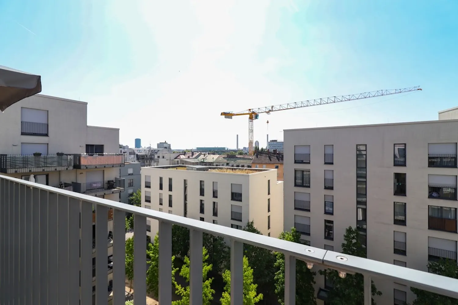 3 Zimmer Wohnung mit 86 m² in Frankfurt am Main – Bild 4