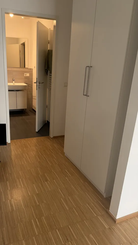 2 room apartment with 70 m² in Düsseldorf – Photo 10