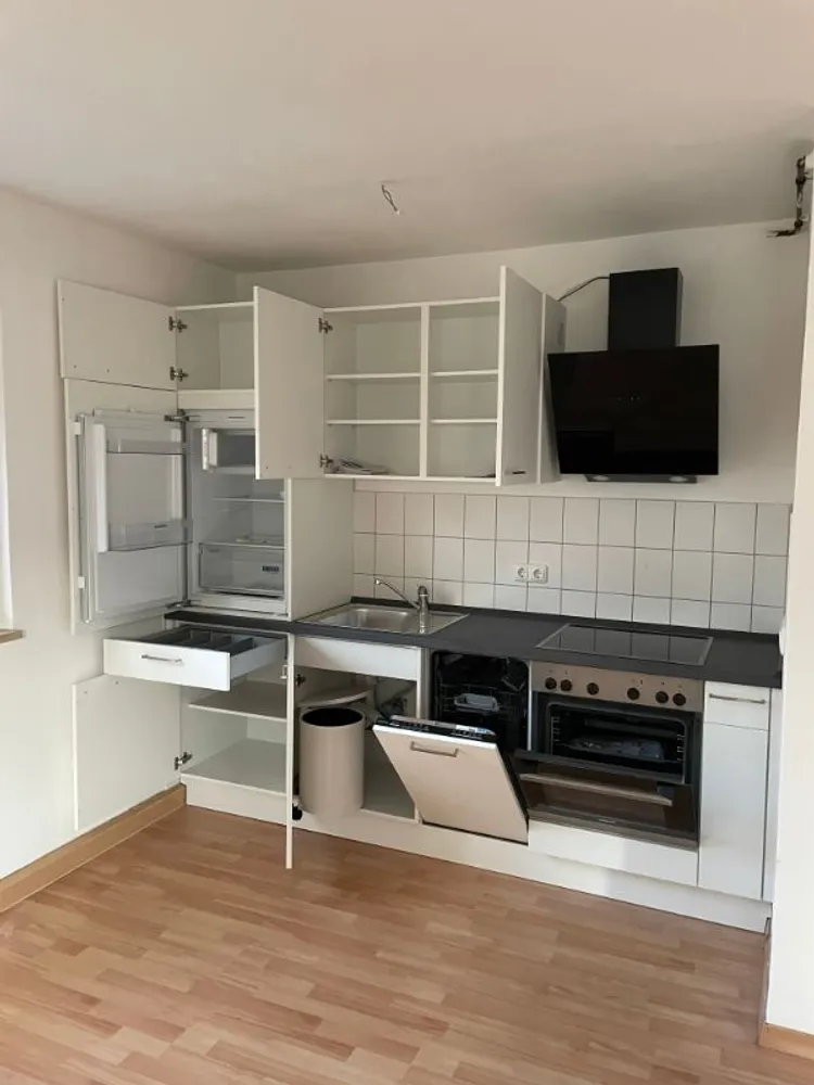 2 Zimmer Wohnung mit 64 m² in München – Bild 4