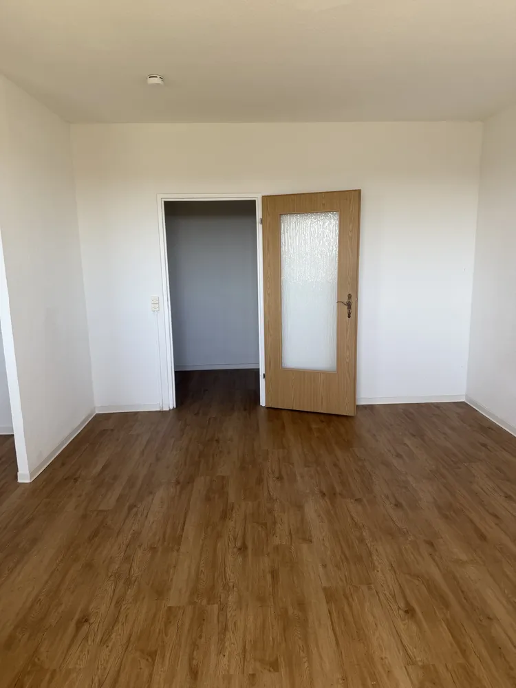 1 room apartment with 35 m² in Neubrandenburg – Photo 4
