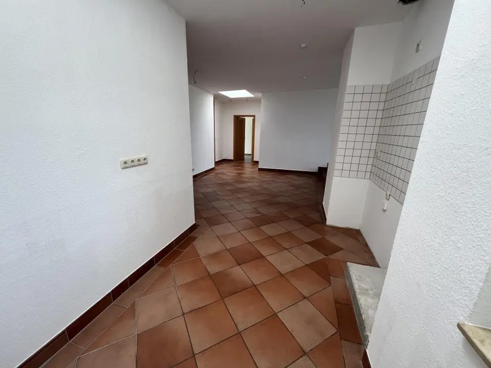 4 Zimmer Wohnung mit 135 m² in Gera – Bild 7