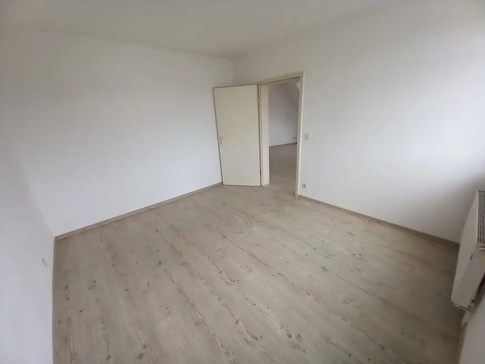 3 Zimmer Wohnung mit 79 m² in Crimmitschau – Bild 7
