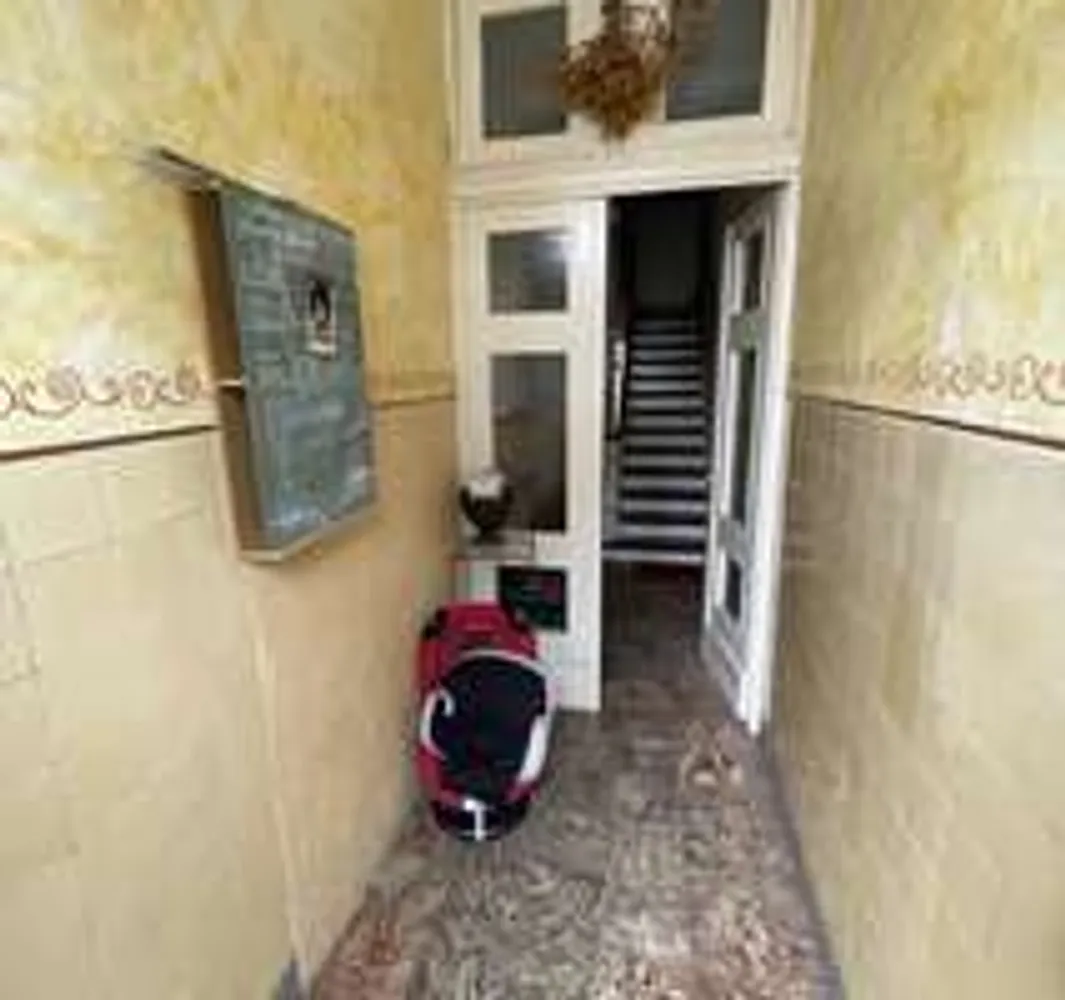 2 Zimmer Wohnung mit 51 m² in Krefeld – Bild 2
