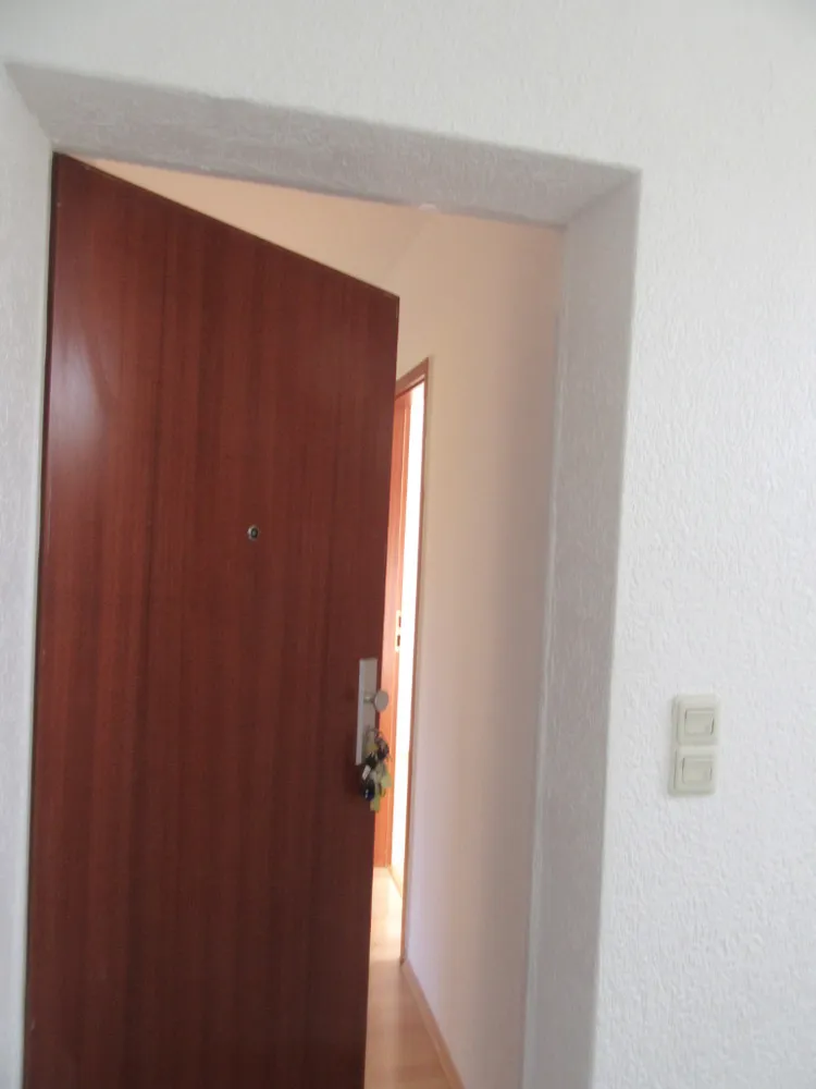 2 Zimmer Wohnung mit 60 m² in Krefeld – Bild 2