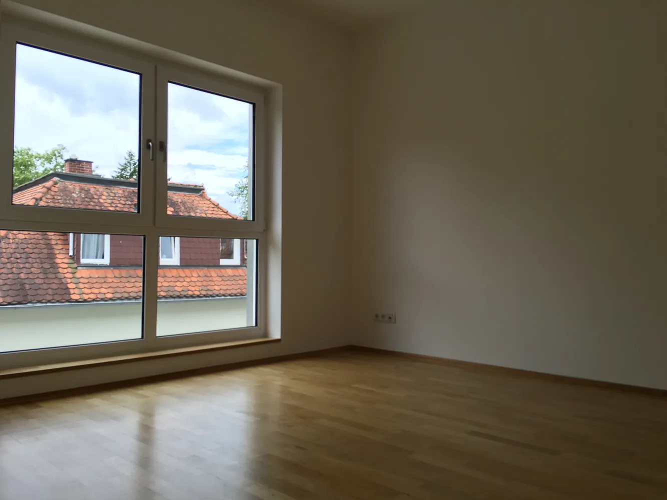 9 Zimmer Wohnung mit 270 m² in Oberursel (Taunus) – Bild 2