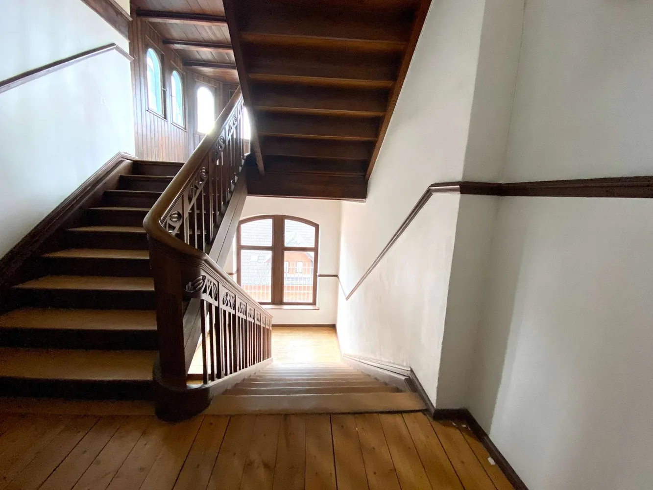 2 Zimmer Wohnung mit 65 m² in Sonneberg – Bild 5