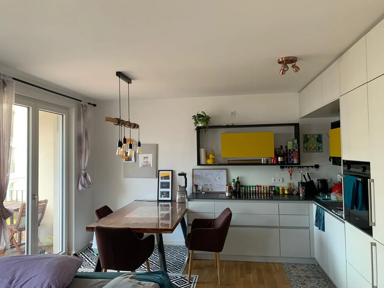 4 Zimmer Wohnung mit 99 m² in Berlin – Bild 1