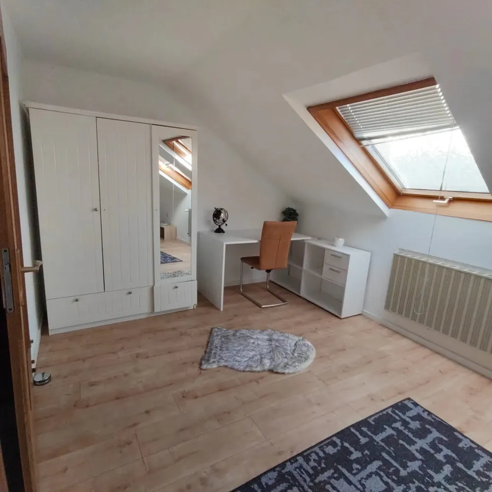 Shared room with 12 m² in Munich – Photo 2