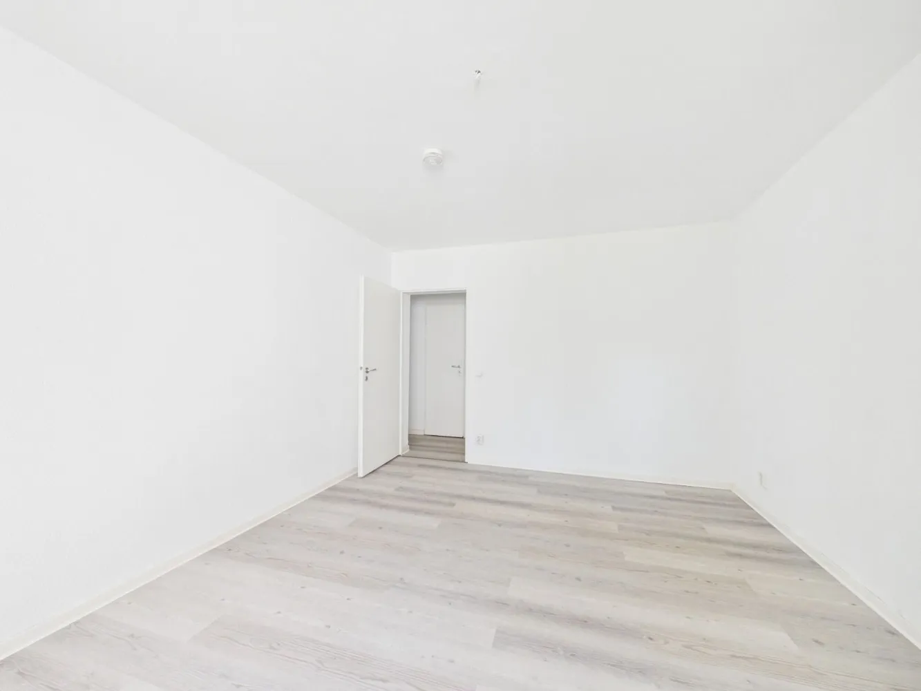 2 Zimmer Wohnung mit 60 m² in Darmstadt – Bild 2