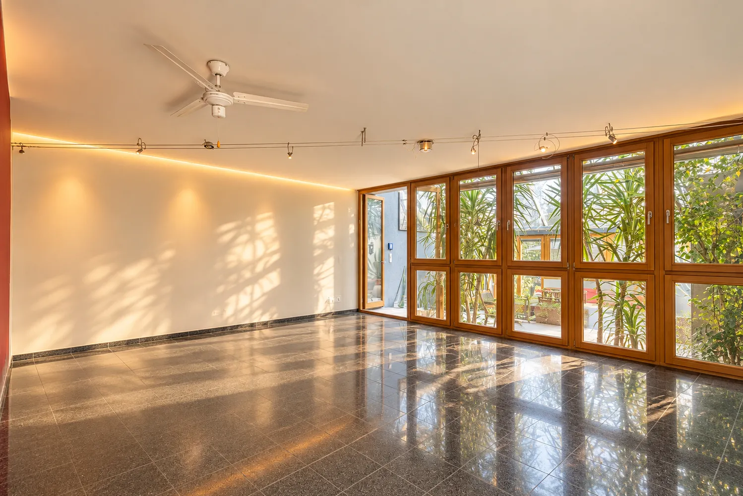7 Zimmer Haus mit 232 m² in Berlin – Bild 2