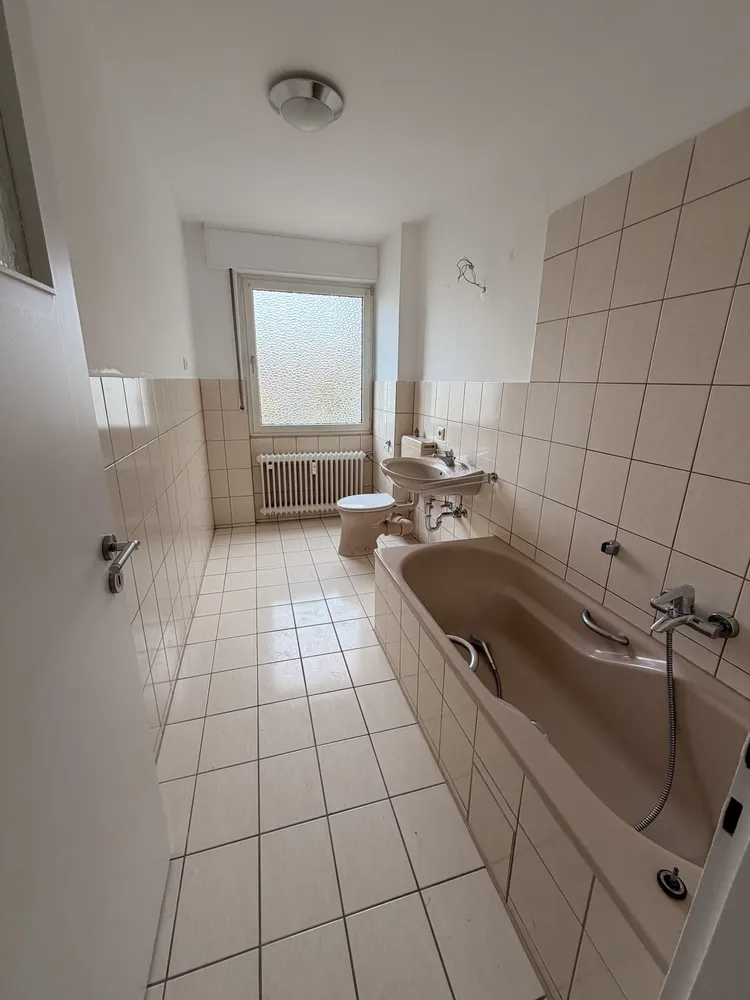 3 Zimmer Wohnung mit 76 m² in Wiesbaden – Bild 11