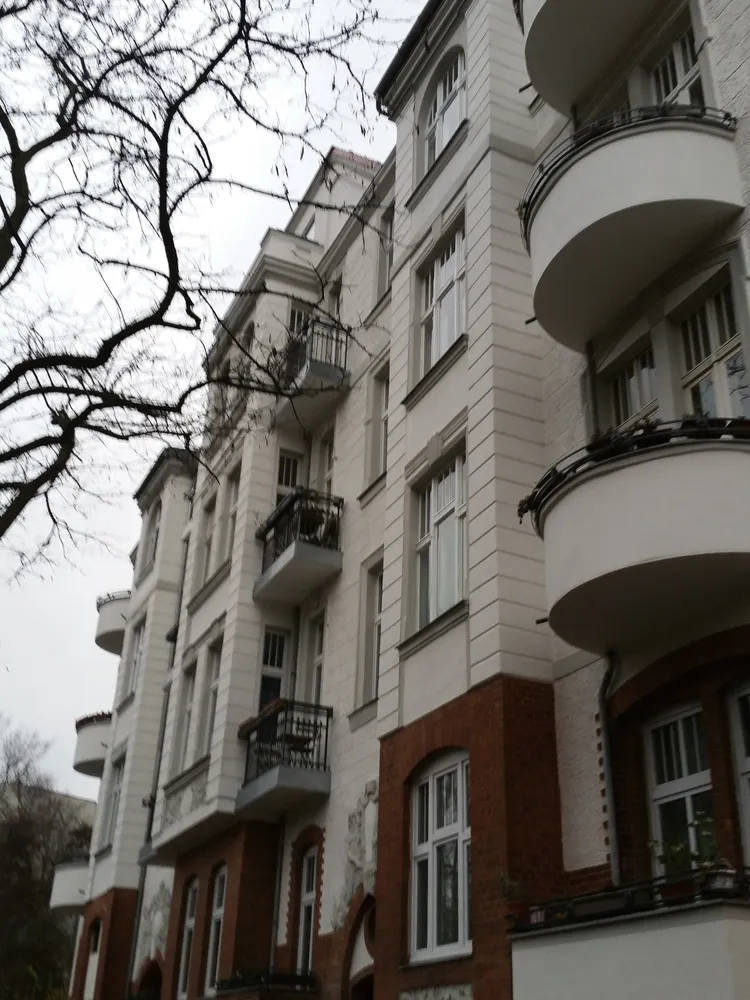 2 room apartment with 60 m² in Berlin – Photo 1