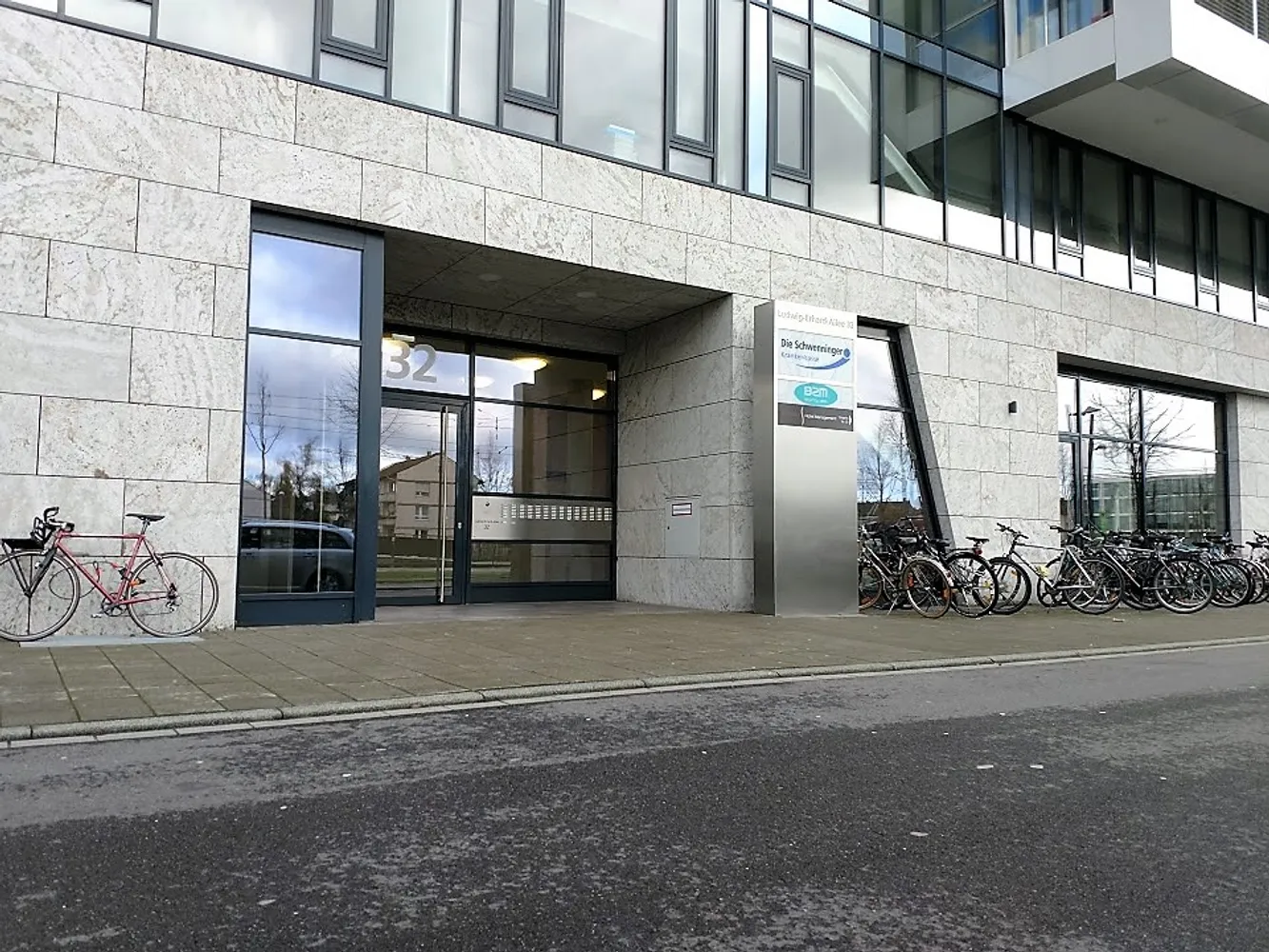 1 Zimmer Wohnung mit 31 m² in Karlsruhe – Bild 3