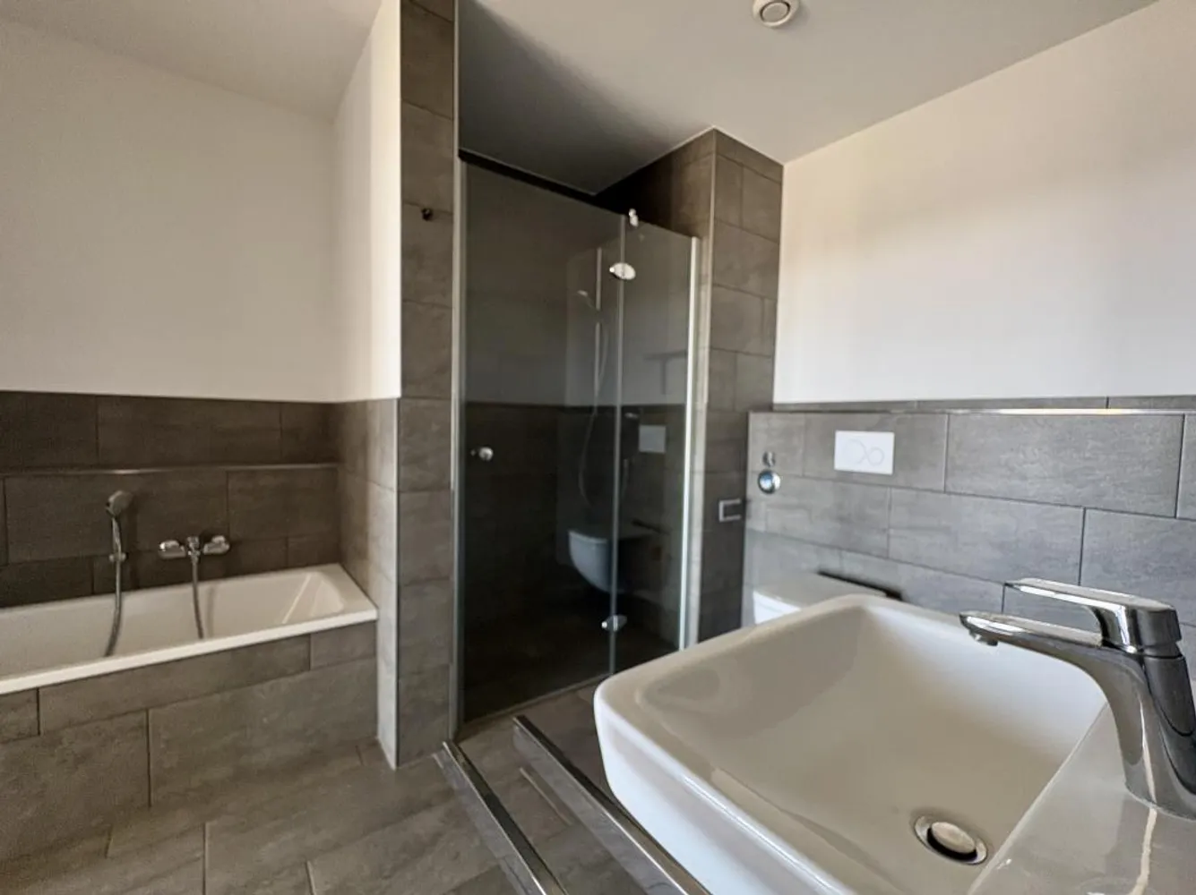 2 Zimmer Wohnung mit 133 m² in Bremen – Bild 10