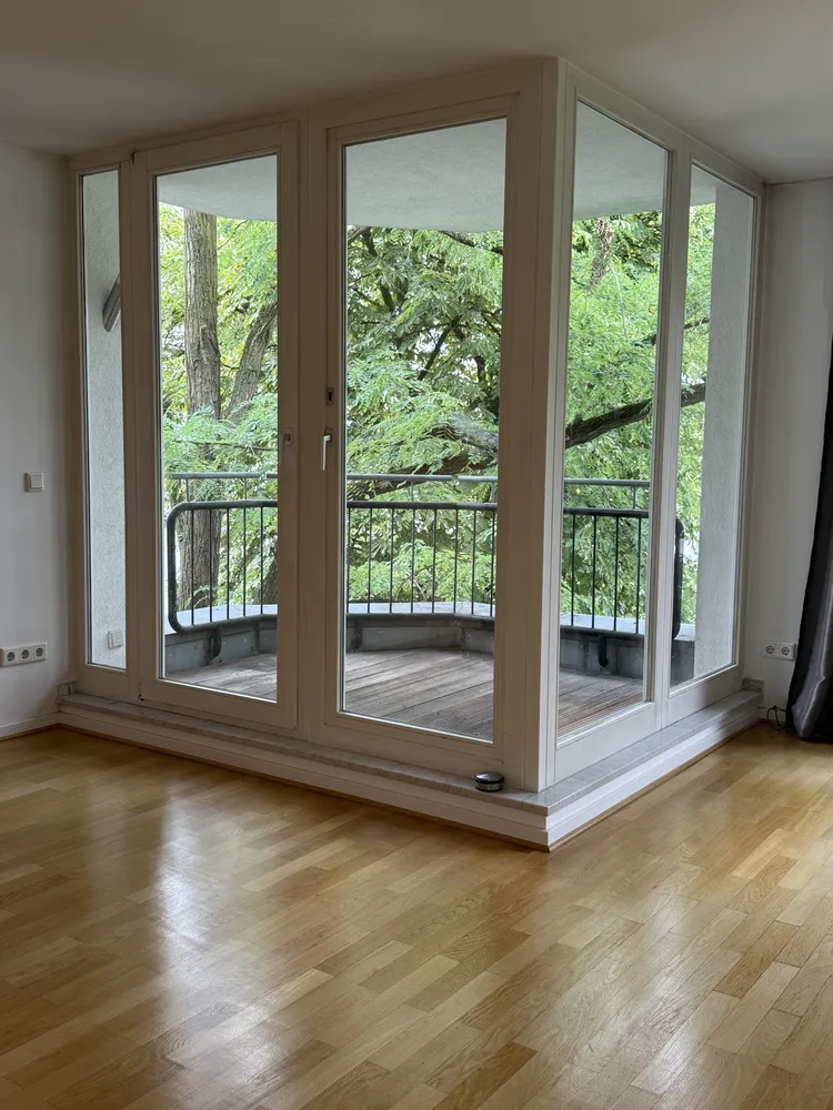 4 Zimmer Wohnung mit 105 m² in Düsseldorf – Bild 3