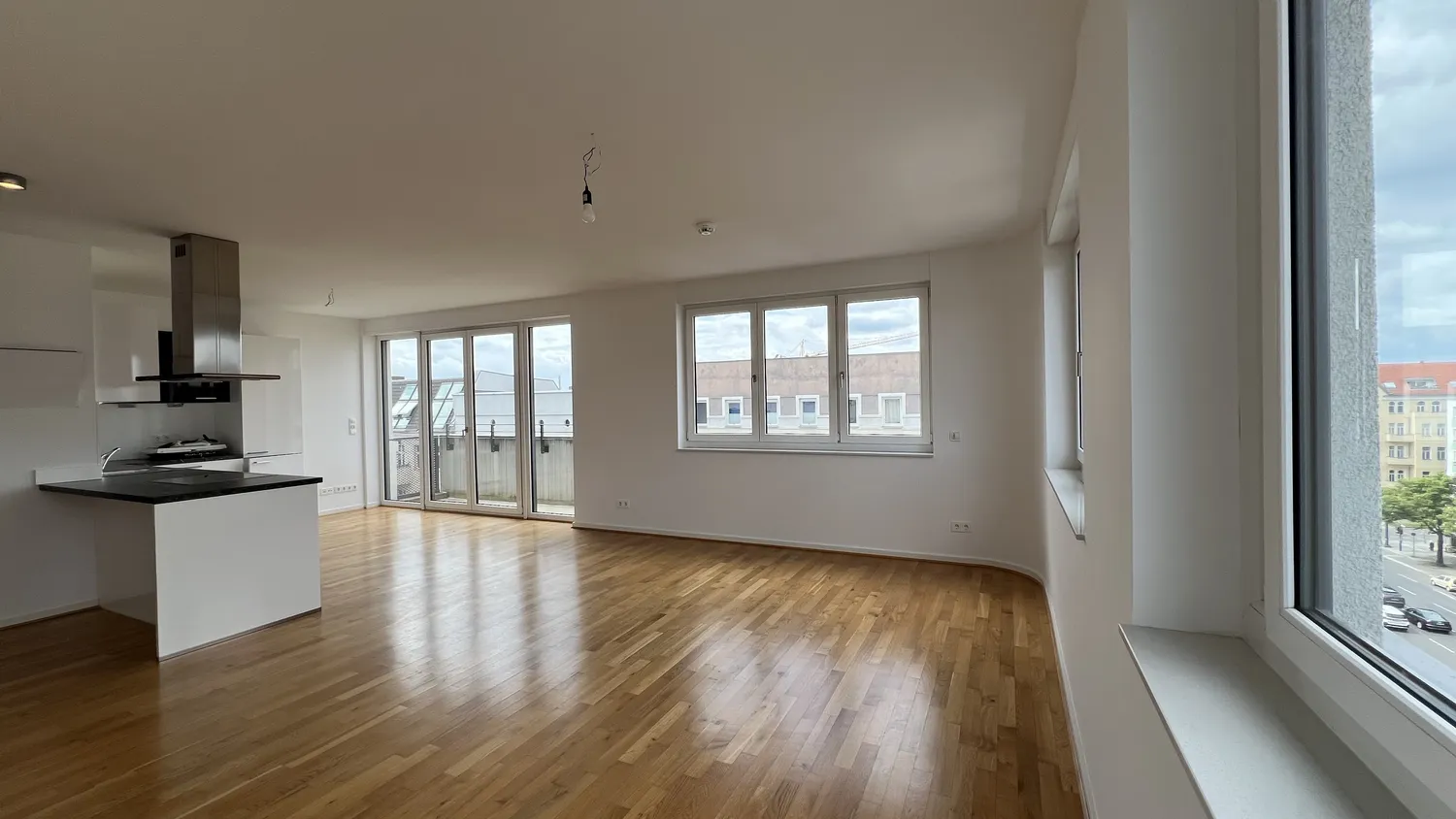 3 Zimmer Wohnung mit 100 m² in Berlin – Bild 1