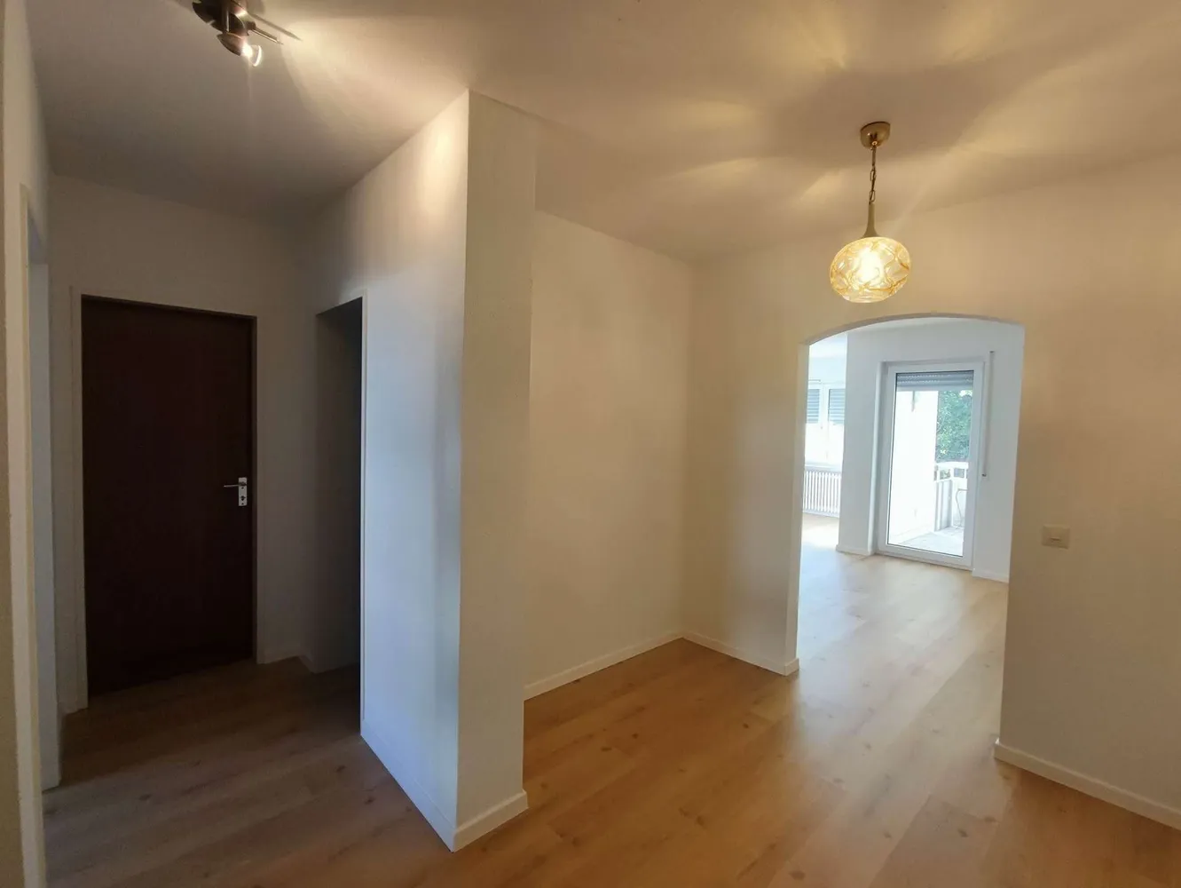 2 room apartment with 65 m² in Singen – Photo 3