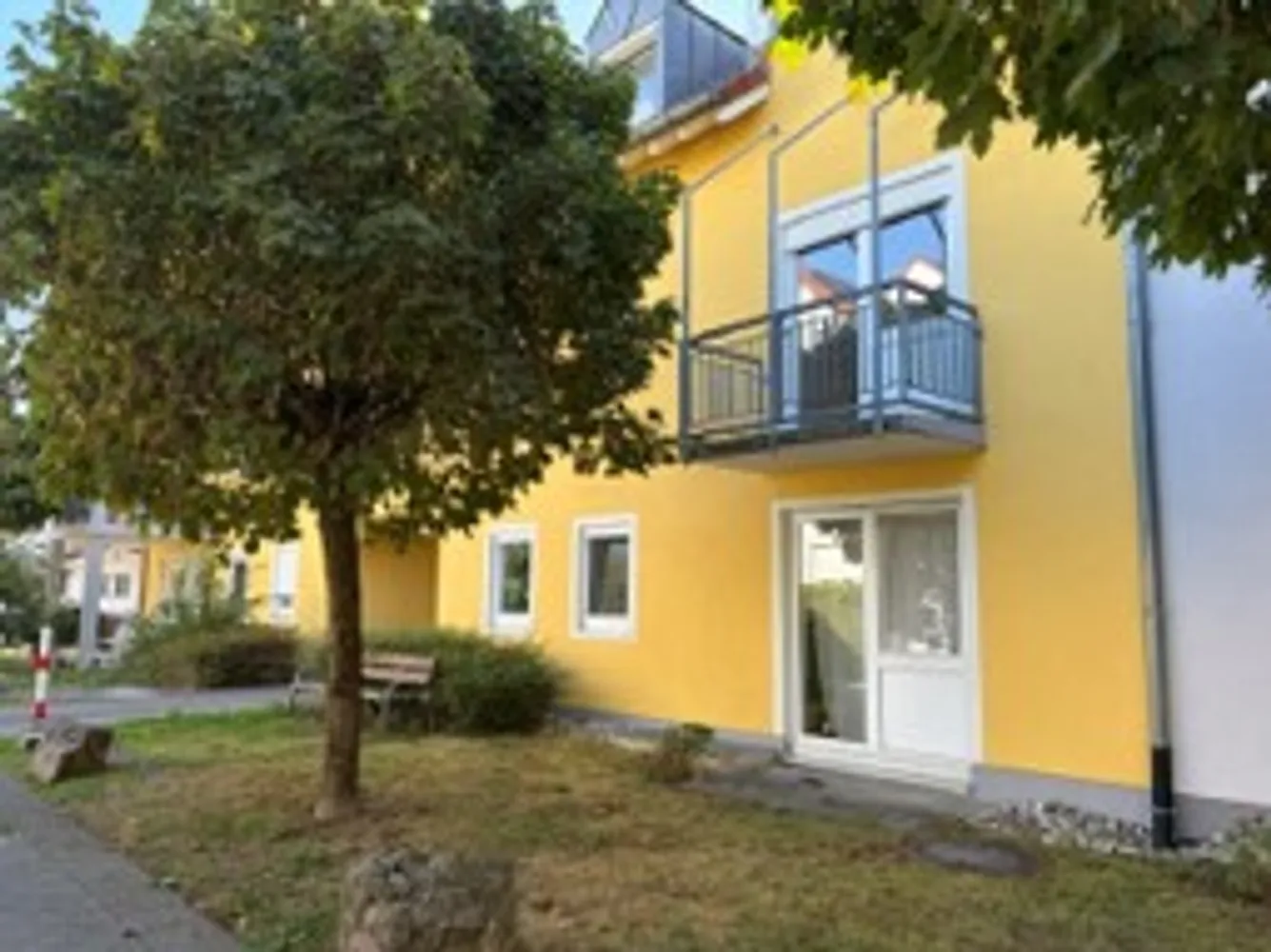 4 room apartment with 90 m² in Weil am Rhein – Photo 3