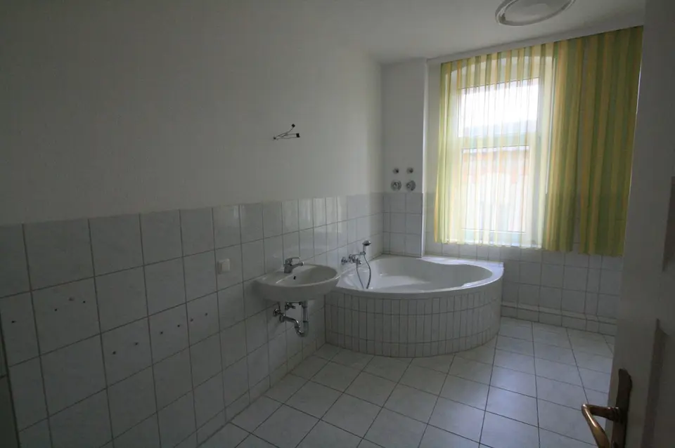 2 Zimmer Wohnung mit 74 m² in Rathenow – Bild 5
