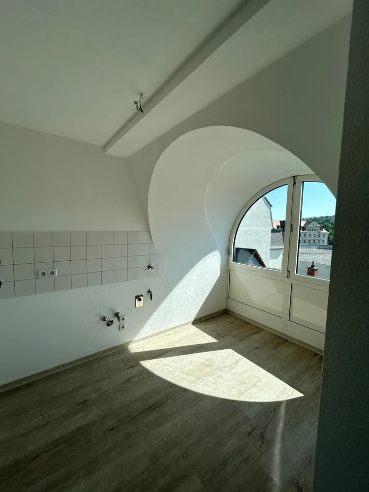 2 Zimmer Wohnung mit 68 m² in Crimmitschau – Bild 2