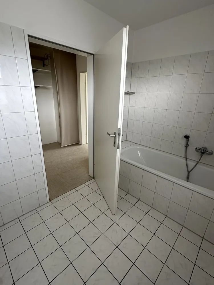 5 Zimmer Wohnung mit 108 m² in Essen – Bild 7