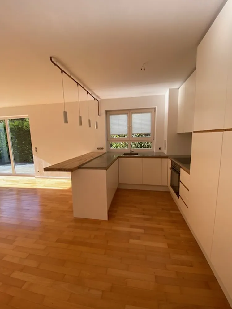 2 Zimmer Wohnung mit 56 m² in Stuttgart – Bild 2