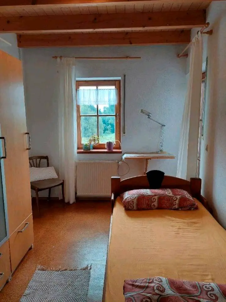 WG-Zimmer mit 16 m² in Weingarten – Bild 1