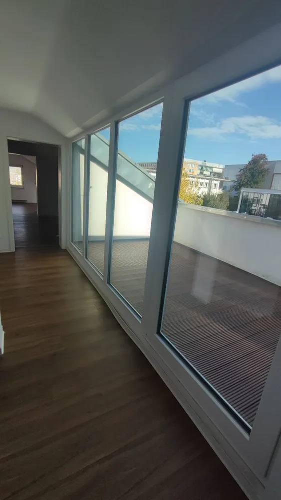 5 Zimmer Wohnung mit 145 m² in Stuttgart – Bild 1