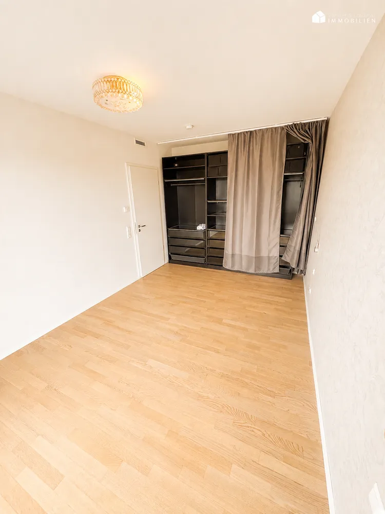 4 Zimmer Wohnung mit 102 m² in Stuttgart – Bild 9