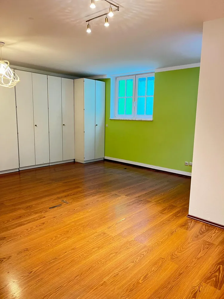 1 Zimmer Wohnung mit 50 m² in München – Bild 8