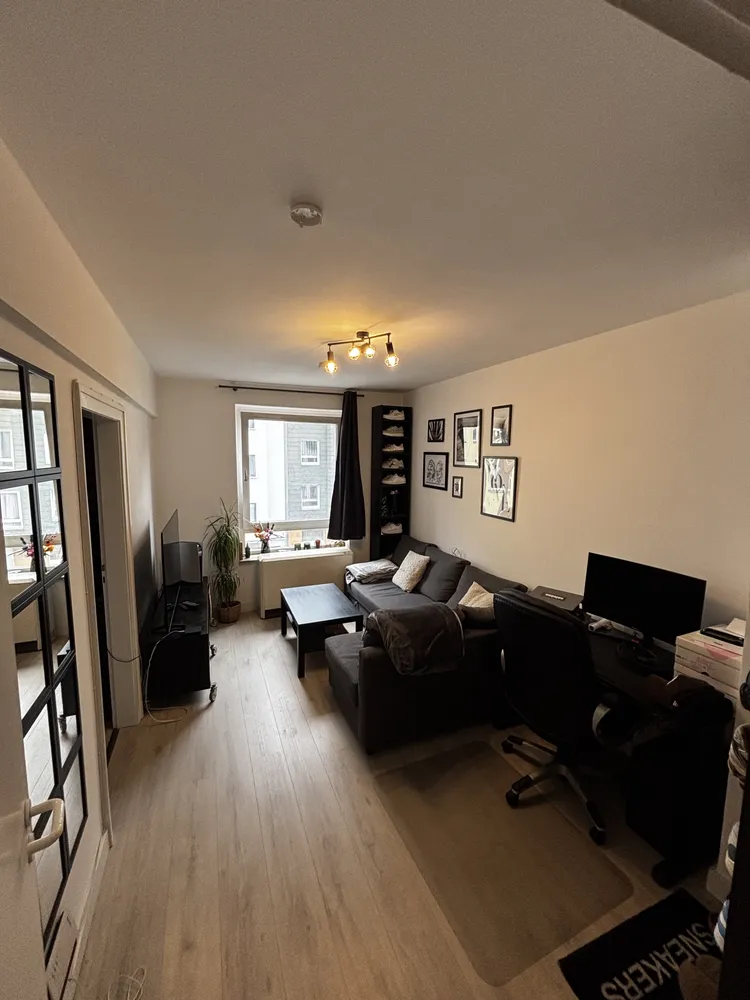 2 Zimmer Wohnung mit 52 m² in Düsseldorf – Bild 2