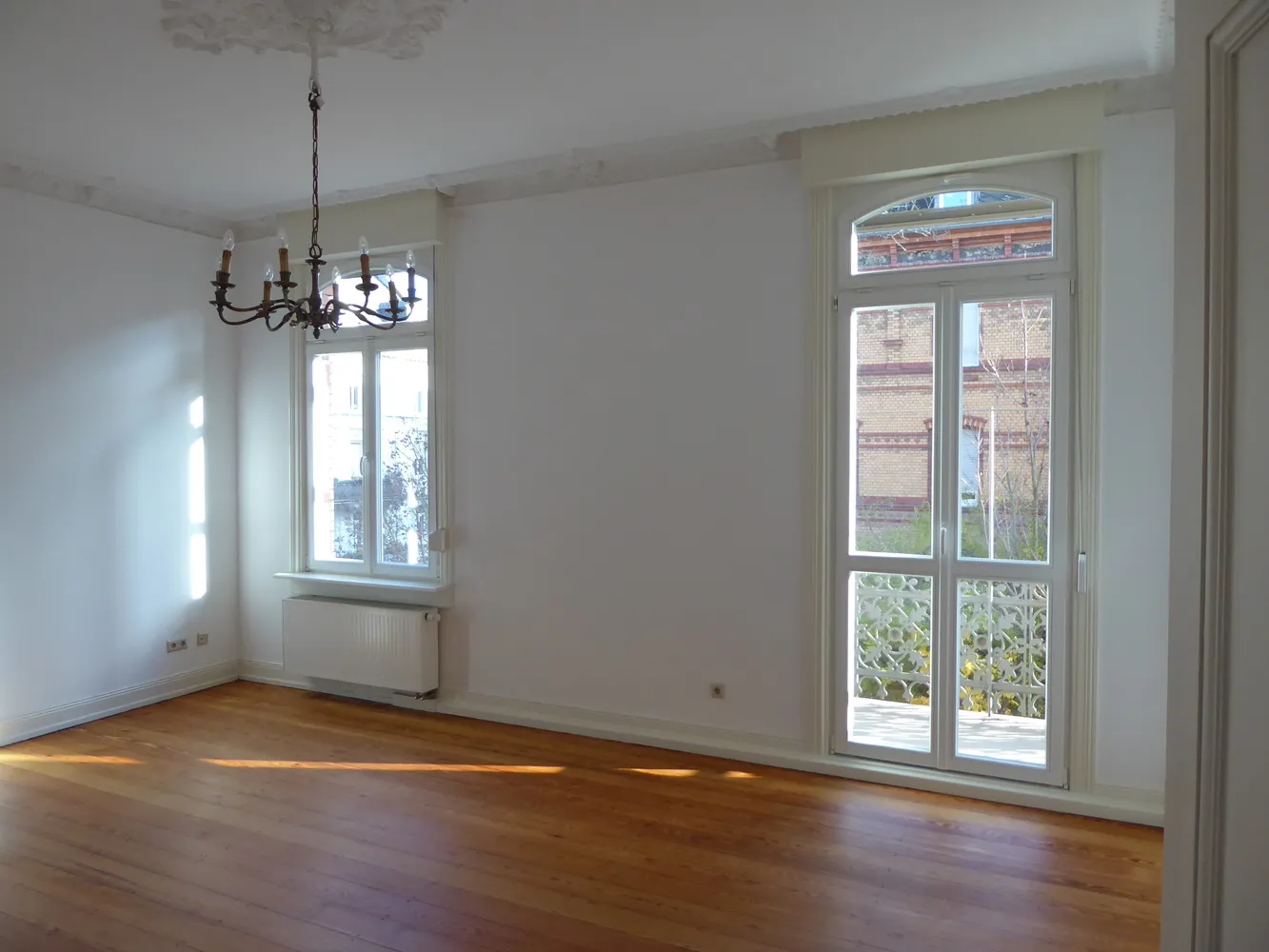 3 Zimmer Wohnung mit 96 m² in Wiesbaden – Bild 4