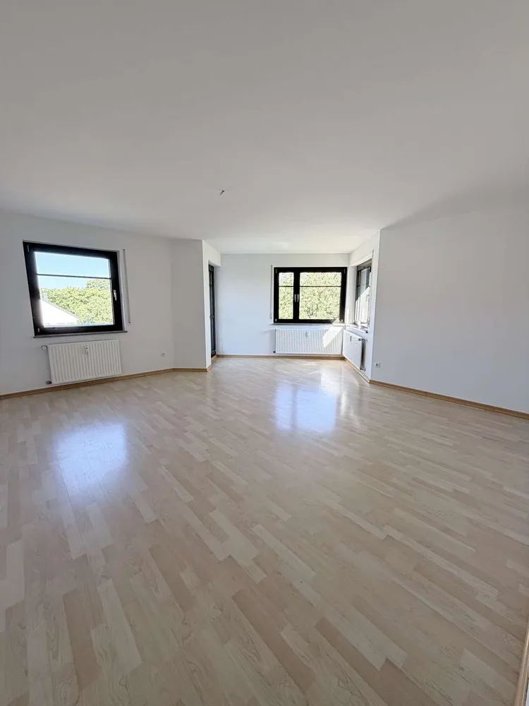 4 Zimmer Wohnung mit 108 m² in München – Bild 2